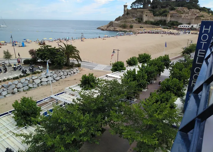 Corisco Hotel 2*