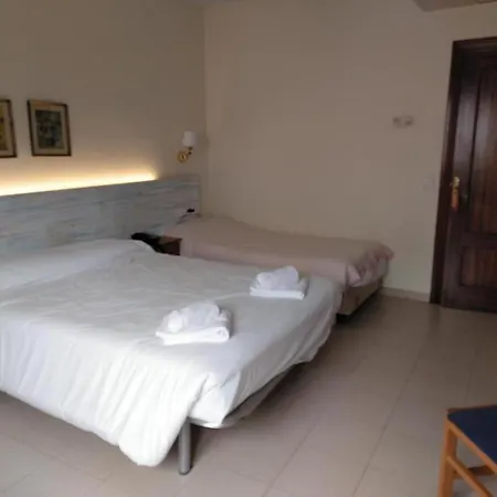 Hotel Corisco 2*