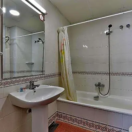 Corisco Hotel 2*